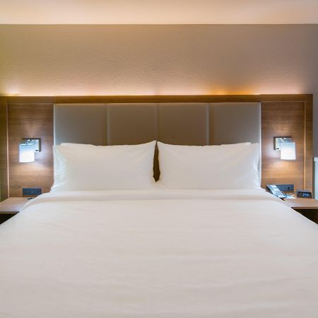 Holiday Inn Express & Suites N Waco Area - West By Ihg מראה חיצוני תמונה