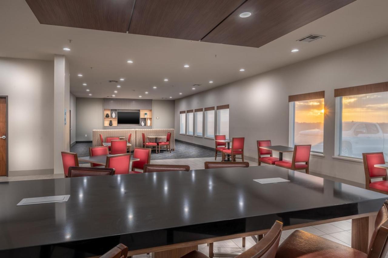 Holiday Inn Express & Suites N Waco Area - West By Ihg מראה חיצוני תמונה