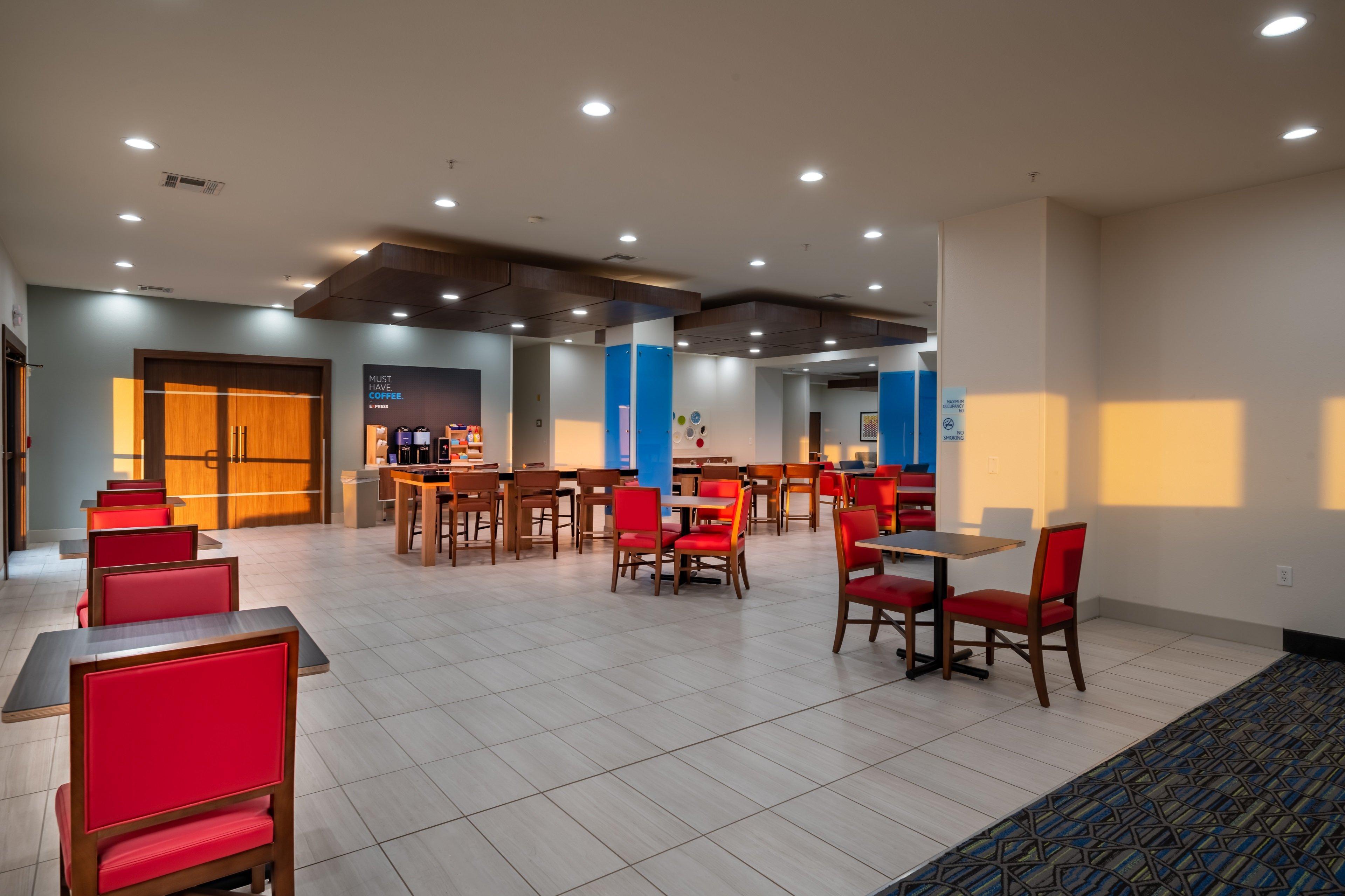 Holiday Inn Express & Suites N Waco Area - West By Ihg מראה חיצוני תמונה