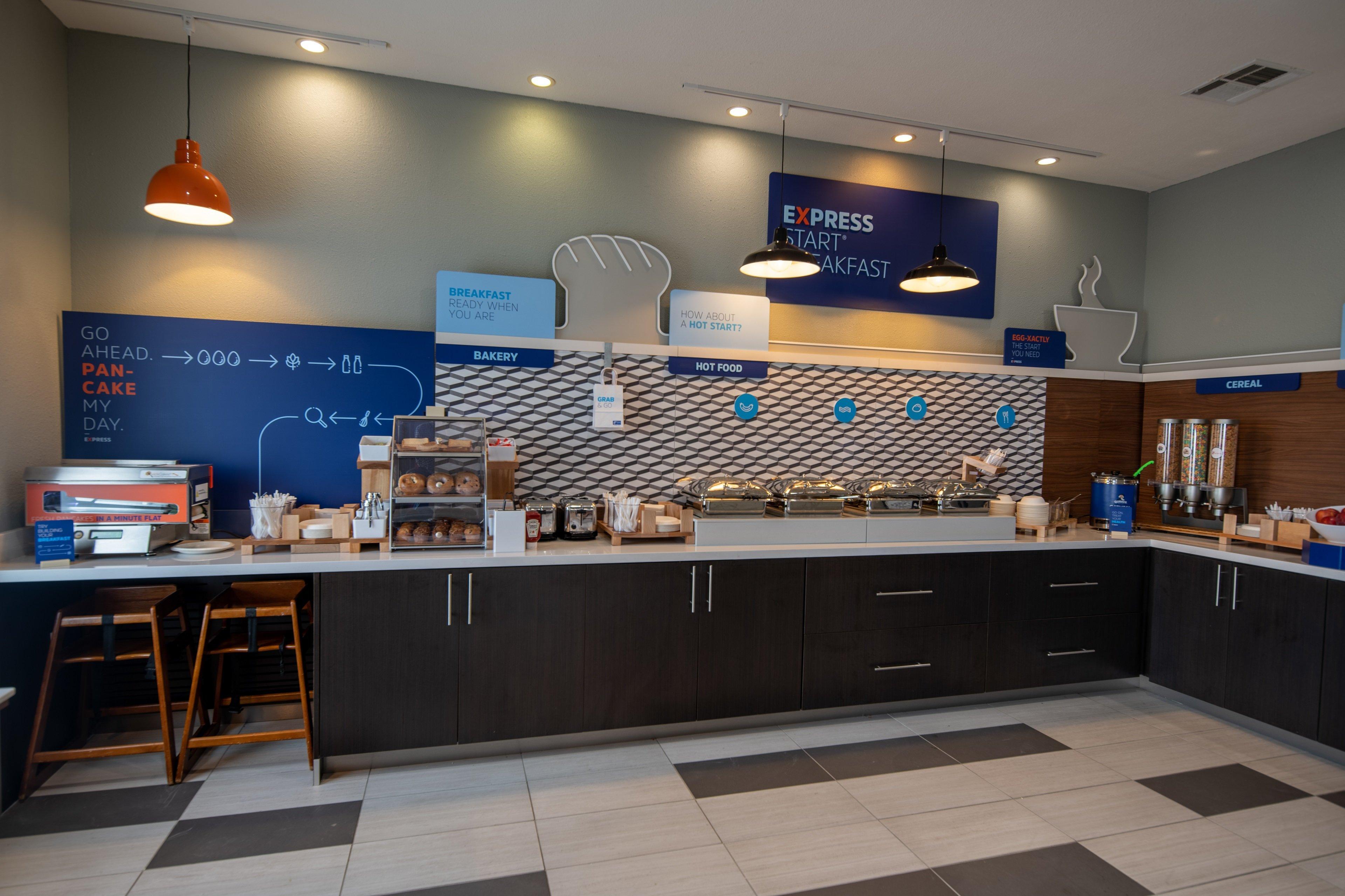 Holiday Inn Express & Suites N Waco Area - West By Ihg מראה חיצוני תמונה