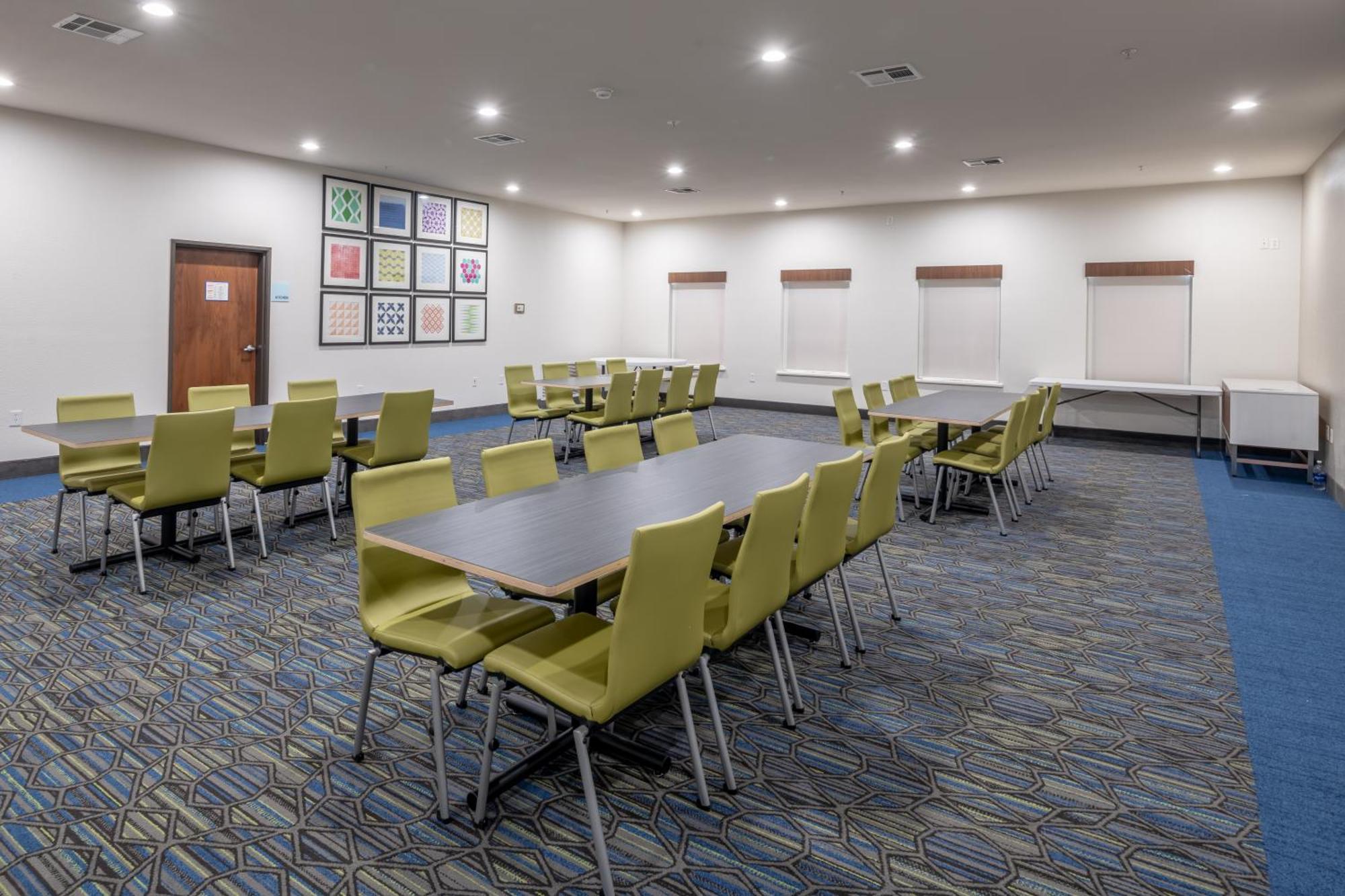 Holiday Inn Express & Suites N Waco Area - West By Ihg מראה חיצוני תמונה