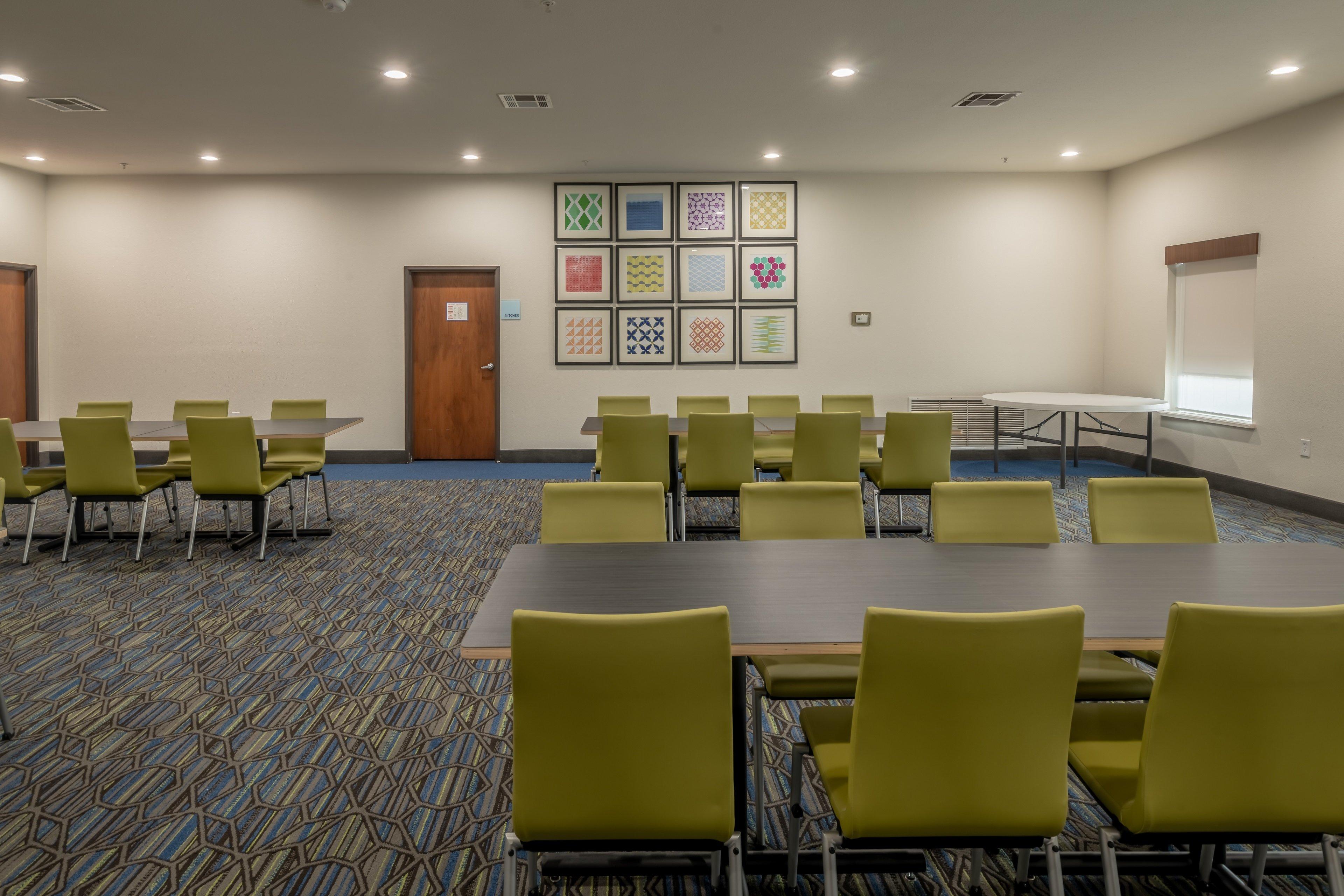Holiday Inn Express & Suites N Waco Area - West By Ihg מראה חיצוני תמונה